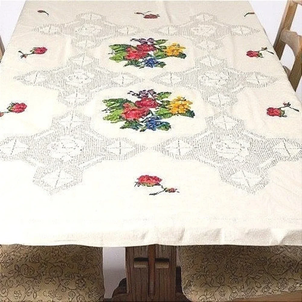 Vintage Hand Embroidered Openwork Floral Tablecloth White Cotton‎ 44